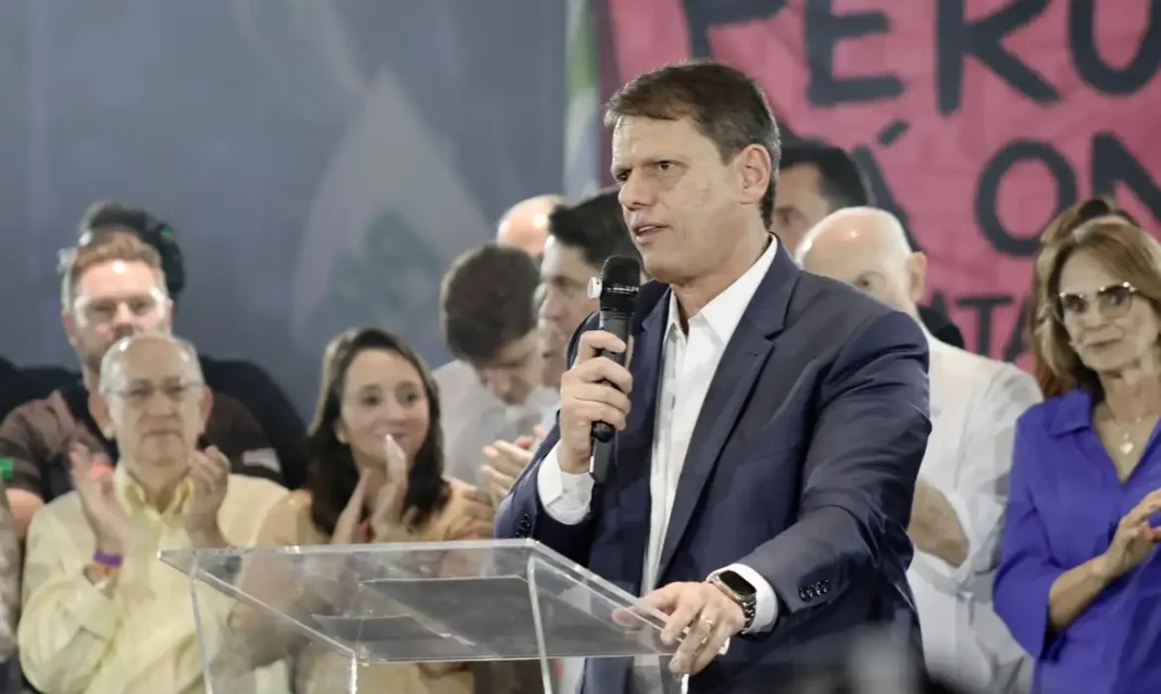 Republicanos confirma Tarcísio à reeleição ao governo de São Paulo Republicanos confirma Tarcísio à reeleição ao governo de São Paulo