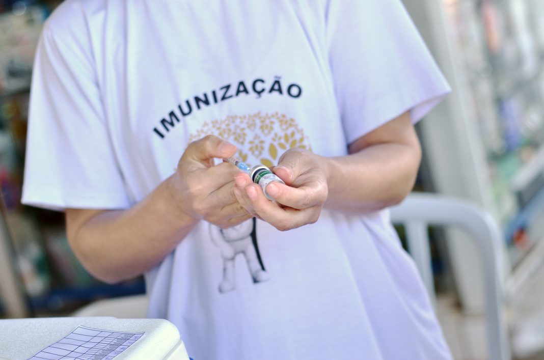 Campanha de multivacinação começa nesta segunda (3) em todo o DF Campanha de multivacinação começa nesta segunda (3) em todo o DF