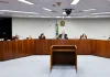 Dino e Moraes defendem rediscutir dispensa de diploma para jornalista