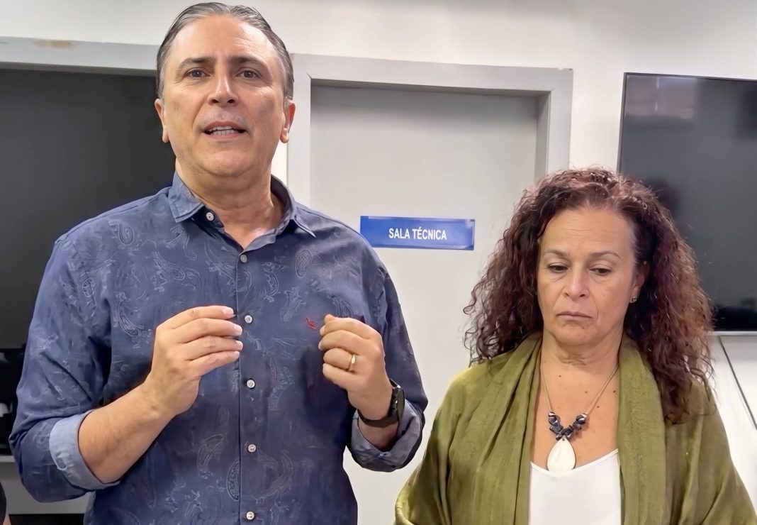 Sindfar-DF cobra concurso público para especialistas da Saúde e inicia visitas técnicas no DF Sindfar-DF cobra concurso público para especialistas da Saúde e inicia visitas técnicas no DF