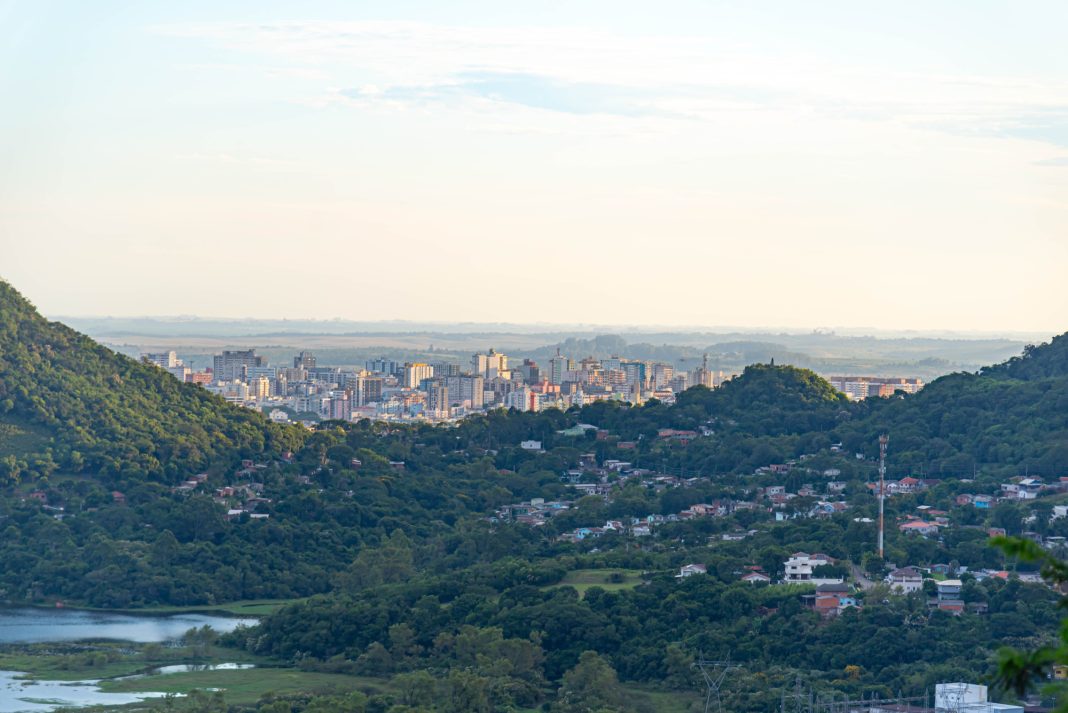 Programa no Rio Grande do Sul impulsiona recuperação de bacia hidrográfica em resposta à crise climática Programa no Rio Grande do Sul impulsiona recuperação de bacia hidrográfica em resposta à crise climática