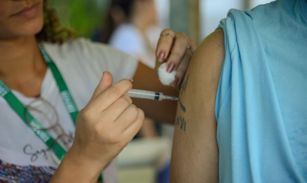 País terá Dia D de Multivacinação neste sábado (22) País terá Dia D de Multivacinação neste sábado (22)