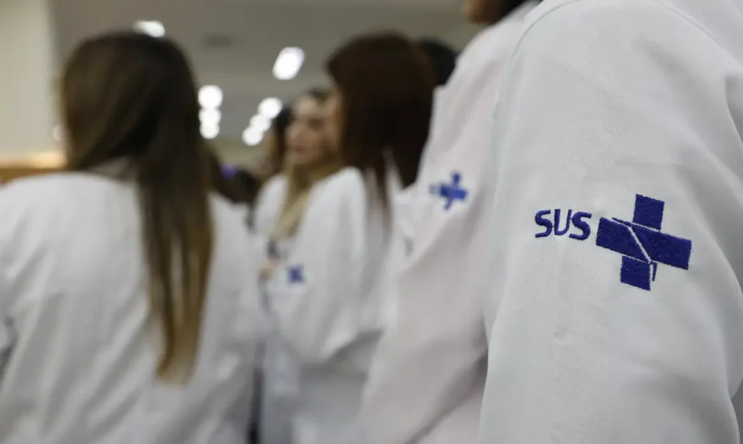 Saúde estende atuação de 676 médicos especialistas no SUS Saúde estende atuação de 676 médicos especialistas no SUS