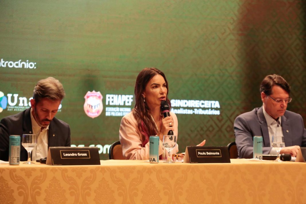 Candidatos ao GDF apresentam propostas para servidores, feiras e transporte nesta quinta-feira (27) Candidatos ao GDF apresentam propostas para servidores, feiras e transporte nesta quinta-feira (27)