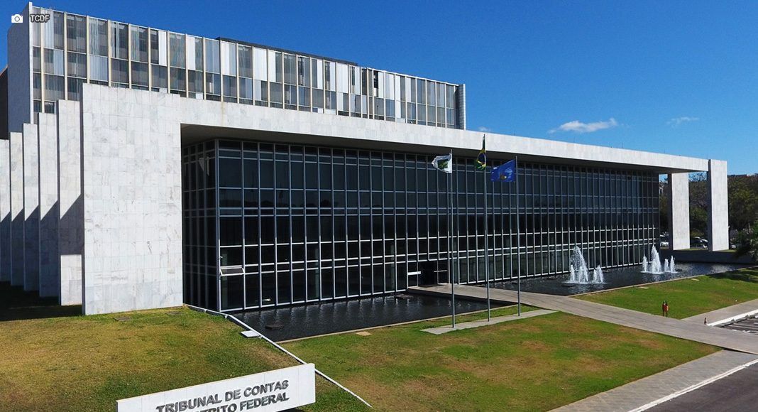 TCDF dá prazo para Casa Civil e Secretaria de Economia explicarem aplicações de R$ 3,4 bilhões em CDBs do BRB TCDF dá prazo para Casa Civil e Secretaria de Economia explicarem aplicações de R$ 3,4 bilhões em CDBs do BRB