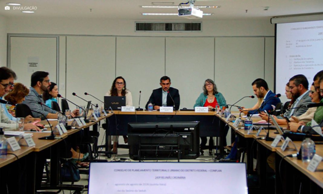 Sociedade civil prepara-se para definir novos representantes no Conplan Sociedade civil prepara-se para definir novos representantes no Conplan