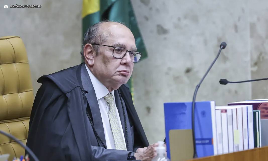 STF: Gilmar Mendes propõe vertar atuação de delegados da Polícia Federal em assessorias de ministros STF: Gilmar Mendes propõe vertar atuação de delegados da Polícia Federal em assessorias de ministros