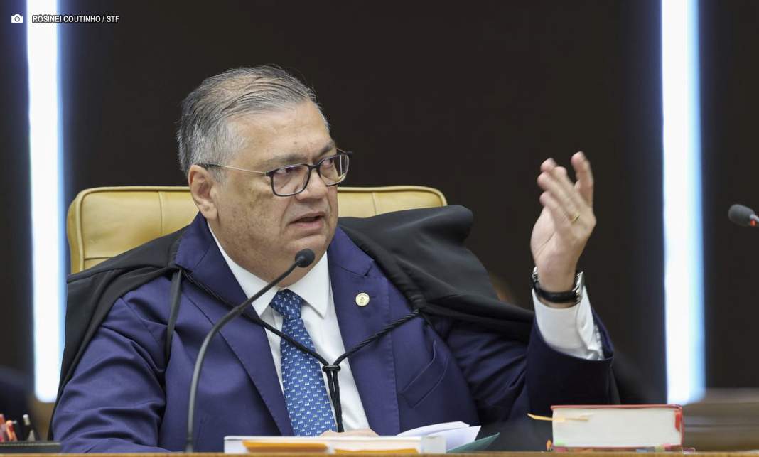 Flávio Dino aciona PF e CVM para apurar ligação entre Vorcaro e concessionárias de cemitérios paulistanos Flávio Dino aciona PF e CVM para apurar ligação entre Vorcaro e concessionárias de cemitérios paulistanos