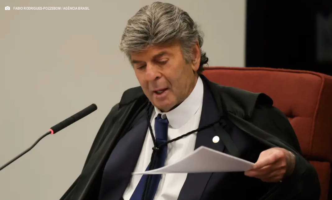 Luiz Fux assume relatoria de ação sobre registros de Viviane Barci, esposa de Moraes no Senado Luiz Fux assume relatoria de ação sobre registros de Viviane Barci, esposa de Moraes no Senado