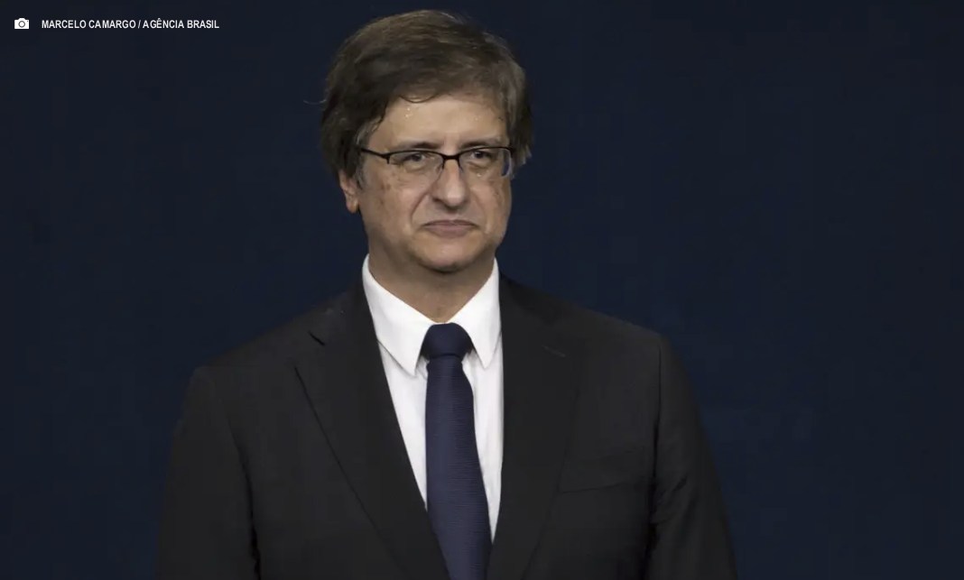 Conselho do Ministério Público Federal forma maioria inicial para manter Paulo Gonet em inquérito do Banco Master Conselho do Ministério Público Federal forma maioria inicial para manter Paulo Gonet em inquérito do Banco Master