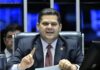 Davi Alcolumbre define calendário para votar fim da escala 6×1 no Senado