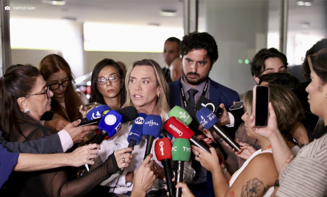 Federação formada por Progressistas e União Brasil fecha apoio nacional a Flávio Bolsonaro Federação formada por Progressistas e União Brasil fecha apoio nacional a Flávio Bolsonaro