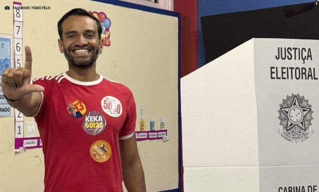 Fábio Félix é eleito deputado federal com mais de 100 mil votos de diferença em relação ao segundo colocado Fábio Félix é eleito deputado federal com mais de 100 mil votos de diferença em relação ao segundo colocado