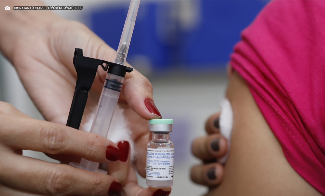 Secretaria de Saúde do DF incorpora aplicação de teste molecular contra câncer do colo do útero Secretaria de Saúde do DF incorpora aplicação de teste molecular contra câncer do colo do útero
