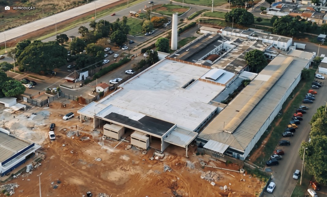 Celina Leão fiscaliza obras e prevê triplicar capacidade do Hospital Regional de Brazlândia Celina Leão fiscaliza obras e prevê triplicar capacidade do Hospital Regional de Brazlândia