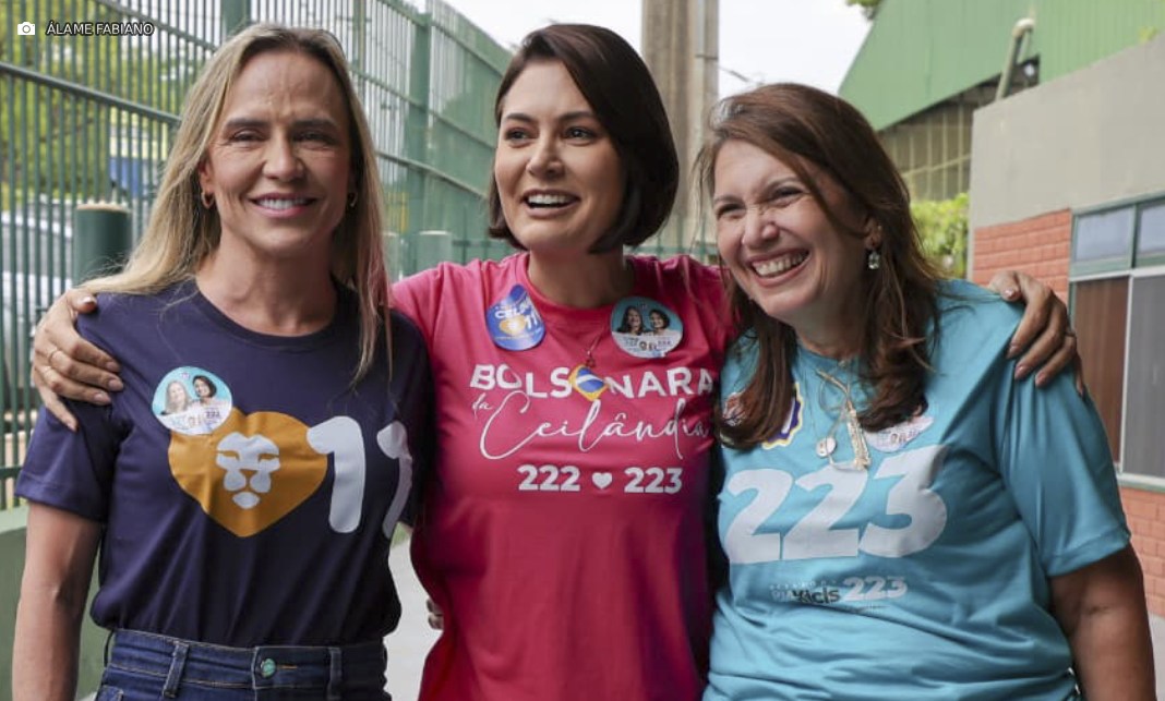 Distrito Federal elege Michelle Bolsonaro e Bia Kicis para o Senado Distrito Federal elege Michelle Bolsonaro e Bia Kicis para o Senado
